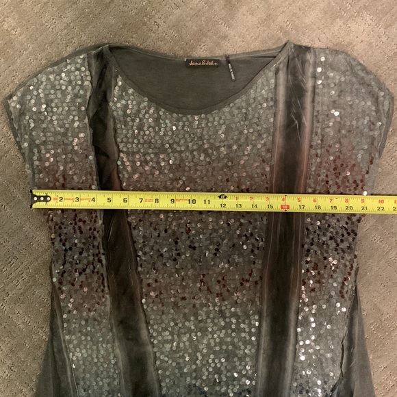 Jane & John Sequins Tunic - Picture 9 of 9